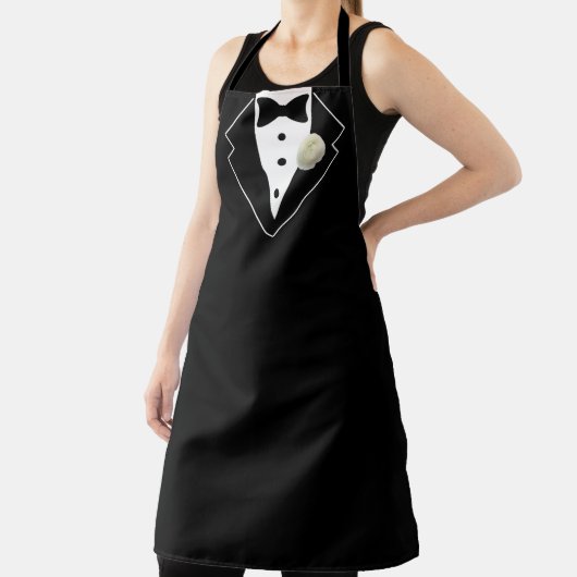 Tuxedo Schwarzweiß mit weißer Blume in Lapel Schürze (InSitu)
