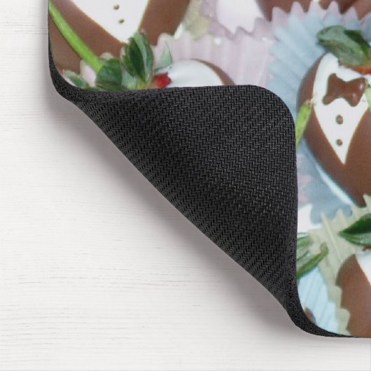 Tuxedo Strawberries Mousepad (Ecke)