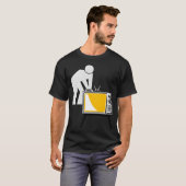 TV show the person holding the television tshirt g (Vorne ganz)