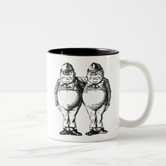 Tweedledum u. Tweedledee Zweifarbige Tasse (Rechts)