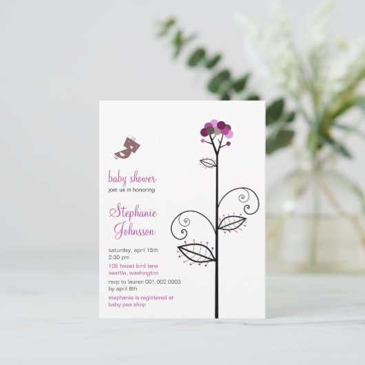 Tweet Bird Lila Bloom Dots Tree Chic Baby Dusche Einladungspostkarte (Stehend Vorderseite)