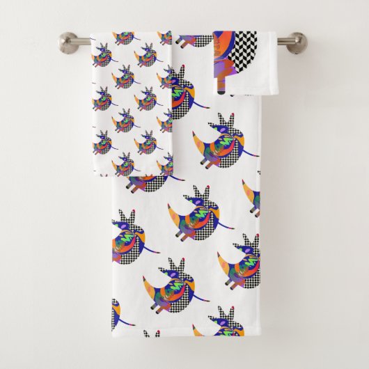 Tweety Bird Geo Repeat White Badhandtuch Set (Insitu)