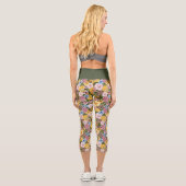 TWEETY™ Floral Embroidery Pattern Capri Leggings (Rückseite)