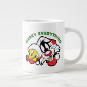 TWEETY™ & SYLVESTER™ "Merry Everything" Jumbo-Tasse (Rechts)