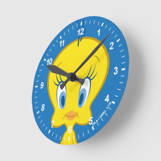 TWEETY™ | Unschuldiger kleiner Vogel Runde Wanduhr (Winkel)