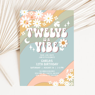 TWELVE ist ein Vibe Daisy Hippie 70er Retro Birthd Einladung