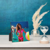 Twilight Beach Portrait - Frau in Neon Pink Bikin Fotoplatte (InSitu)