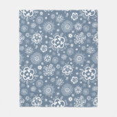 Twilight Garden - Ein traditioneller Blumendanz Fleecedecke (Vorderseite)