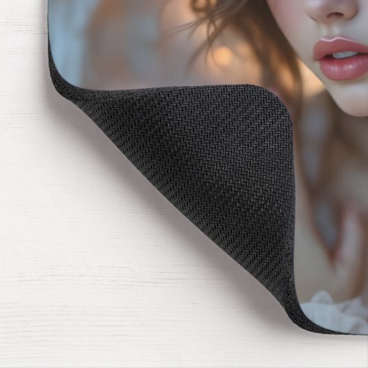 Twilight Seraph - Glühender Engel aus Abend Light Mousepad (Ecke)