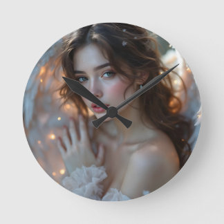 Twilight Seraph - Glühender Engel aus Abend Light Runde Wanduhr