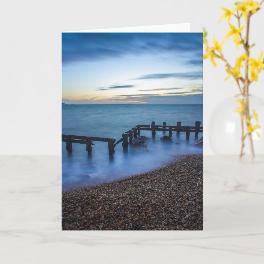 Twilight Sky Over Shoreline and Breakwaters Karte (Gelbe Blume)