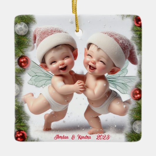 Twin Baby Christmas Fairies Keramikornament (Vorderseite)