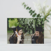 Twin Graduate Foto Abschluss Danke Karte (Stehend Vorderseite)