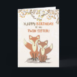 Twin Sister Birthday Foxes, Blätter auf Zweigen Karte<br><div class="desc">Diese beiden braunen und weißen Füchse sind diejenigen,  die Sie brauchen,  um Ihrer Zwillingsschwester einen guten Geburtstag zu wünschen. Diese Karte mit einem Hintergrund voller bunter Blätter und Zweige wird eine sehr schöne Überraschung sein.</div>