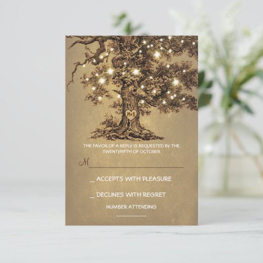 Twinkle Lights Tree Rustic Wedding RSVP Karte (Stehend Vorderseite)