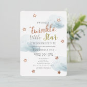 Twinkle Little Star Blue Clouds Baby Dusche Folieneinladung (Stehend vorne)