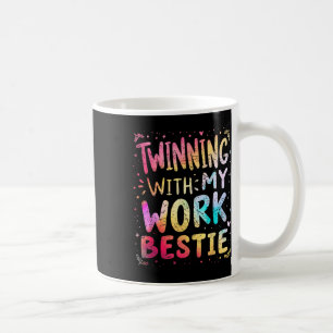 Twinning mit meiner Arbeit Bestie Spirit Week Best Kaffeetasse