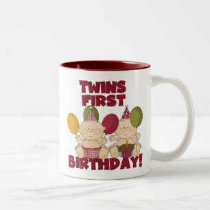 Twins 1. Geburtstag - Jungen T - Shirt und Geschen Zweifarbige Tasse