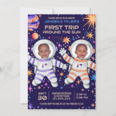 Twins Erste Reise um das Sun Astronaut-Foto Einladung (Vorderseite)