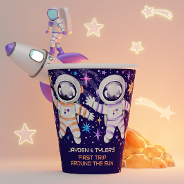 Twins Erste Reise um die Sonnenstrahlen Pappbecher