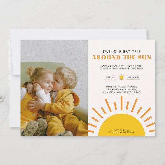 TWINS Erster Rundgang durch das Sun 1. Foto Einladung (Vorderseite)