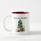 Twins First Christmas Tshirts und Geschenke Zweifarbige Tasse (Links)