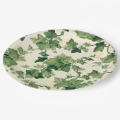 Twisting Ivy Leaves Pattern Pappteller (Schrägansicht)