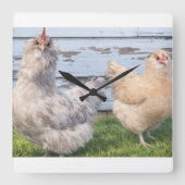 Two Chickens Farmhouse Kitchen Wall Clock Quadratische Wanduhr (Vorderseite)