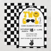 Two Cool Birthday Sunglasses Peace Sign Einladung (Vorne/Hinten)