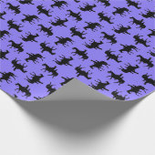 Two Cowboys on Horseback Silhouettes - Periwinkle Geschenkpapier (Ecke)