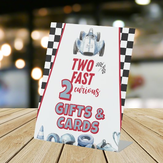Two Fast 2nd birthday Boy Racing Car Gifts Sockelschild