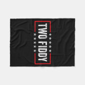 Two Fiddy Amerika 250 Fleecedecke (Vorderseite (Horizontal))