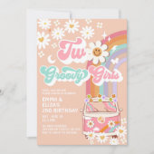 Two Groovy Girls Twin Daisy Rainbow Van Birthday Einladung (Vorderseite)