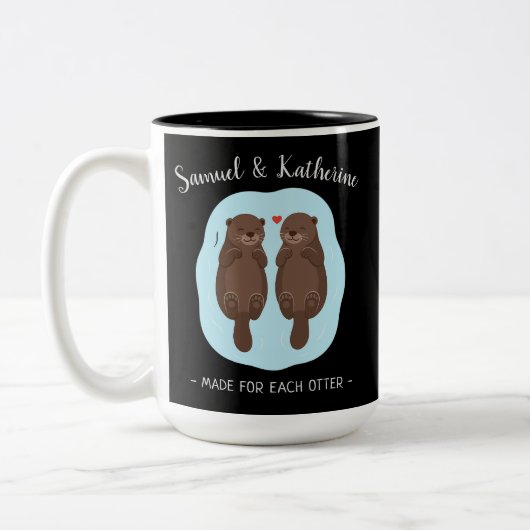 Two Lovely Cute Otters Custom Name Valentine's Day Zweifarbige Tasse (Links)