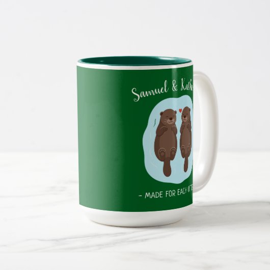 Two Lovely Cute Otters Custom Name Valentine's Day Zweifarbige Tasse (VorderseiteRechts)
