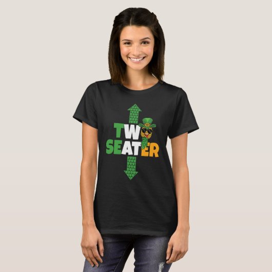 Two Seater St Patricks Day Upside Down Pineapple S T-Shirt (Vorne ganz)