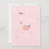 Two Spooky Halloween Groovy Daisy 2nd Birthday  Einladung (Rückseite)