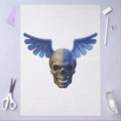 Two-Toned Skull with Blue Stylized Wings Seidenpapier (Basteln)
