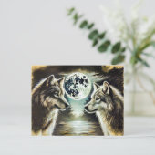Two Wolves in Moonlight with Pack Postkarte (Stehend Vorderseite)