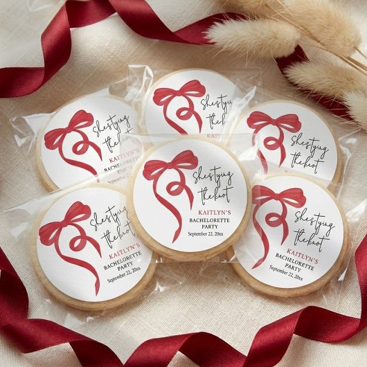 Tying the Knot Red Coquette Bow Bachelorette Party Runder Aufkleber