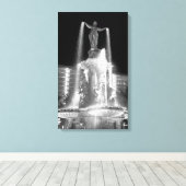 Tyler Davidson Fountain Leinwanddruck (Insitu (Holzboden))