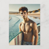 Typ am Strand Postkarte (Vorderseite)