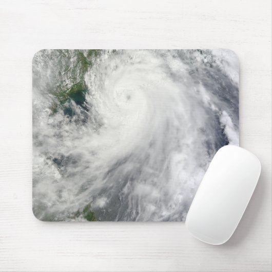 Typhoon Chanthu Mousepad (Mit Mouse)