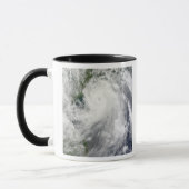 Typhoon Chanthu Tasse (Links)