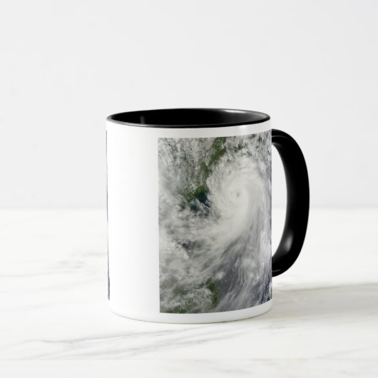 Typhoon Chanthu Tasse (VorderseiteRechts)