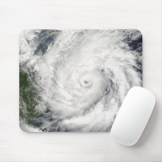 Typhoon Kai-Tak Mousepad (Mit Mouse)