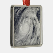 Typhoon Lupit Silbernes Ornament (Rechts)