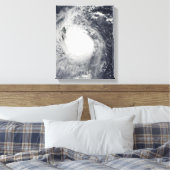 Typhoon Mirinae in Richtung Westen Leinwanddruck (Insitu (Schlafzimmer))