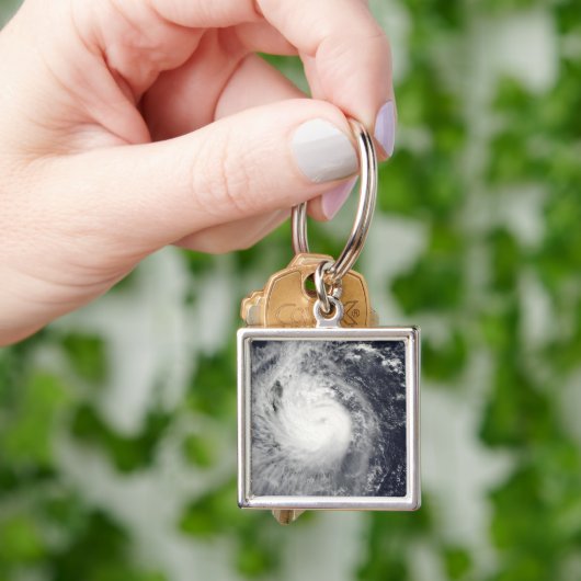 Typhoon Mirinae in Richtung Westen Schlüsselanhänger (Hand)