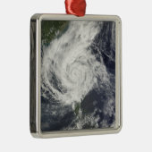 Typhoon Parma Silbernes Ornament (Rechts)